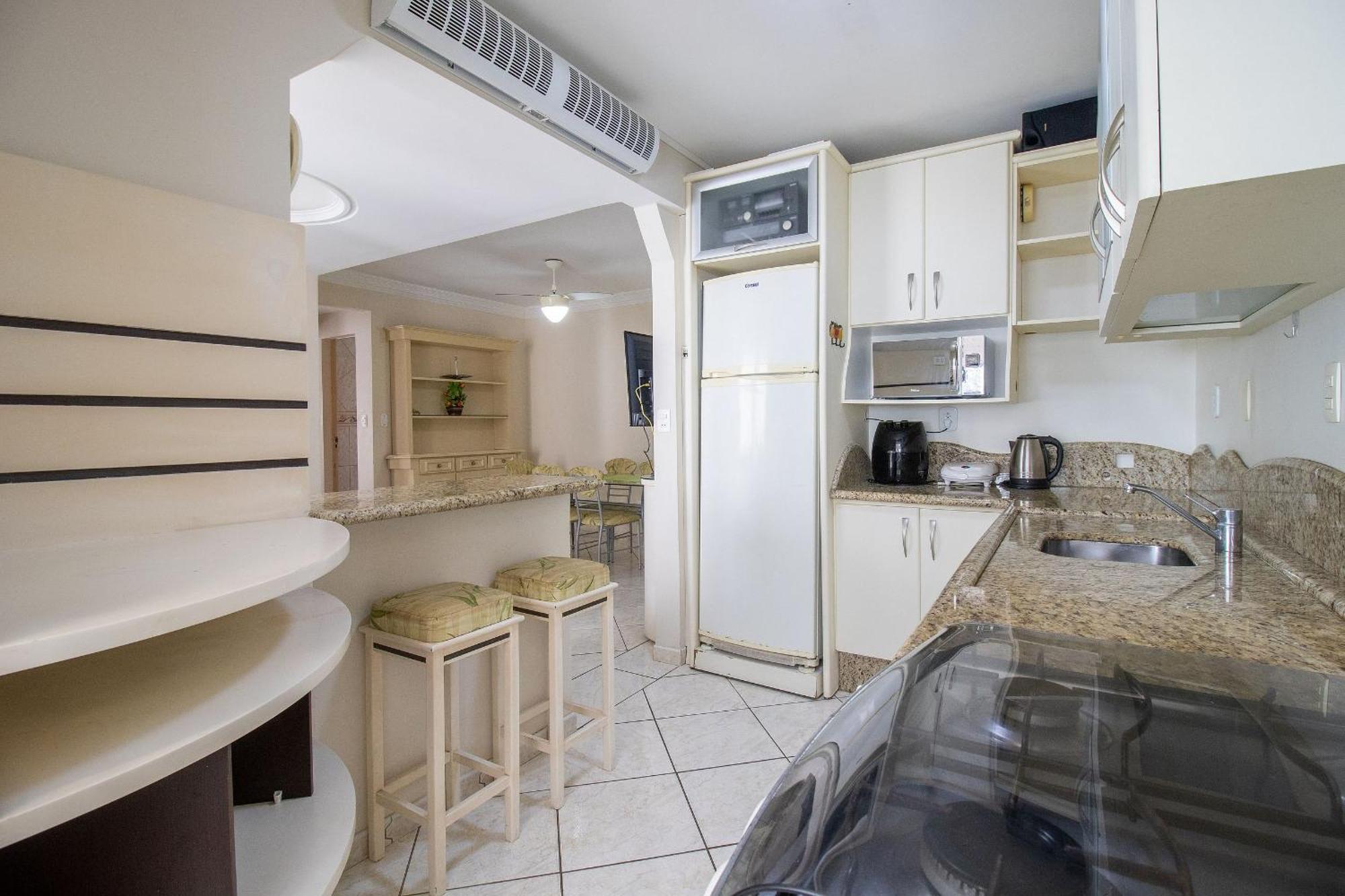 Crm71 - 3 Dorm, Centro, Próximo Ao Shopping Atlântico, Tv Smart, Garagem, Wi-fi Apartamento